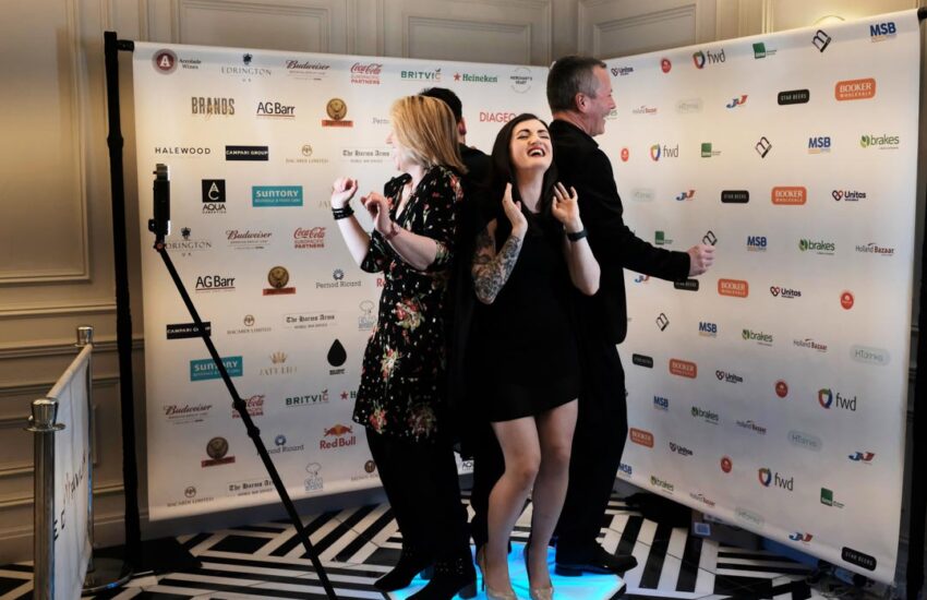 Awards8022 Awards8022